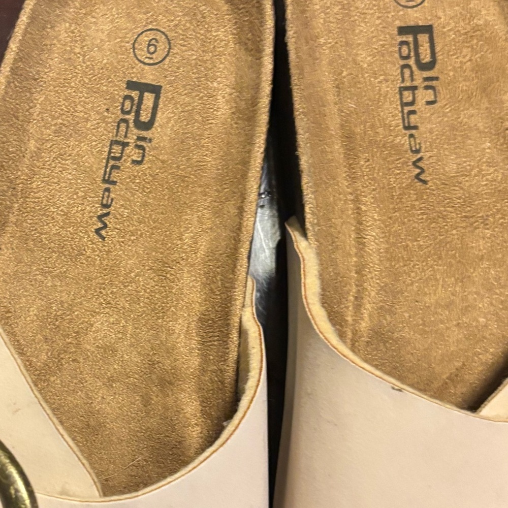 Women's Cream sandals